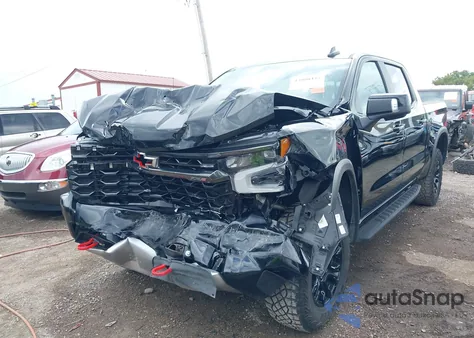 2024 Chevrolet Silverado 1500 4Wd Short Bed Zr2 from USA, damaged, VIN 3GCUDHEL8RG325057